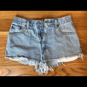 Levi’s High Waisted Studded Jean Shorts- Vintage